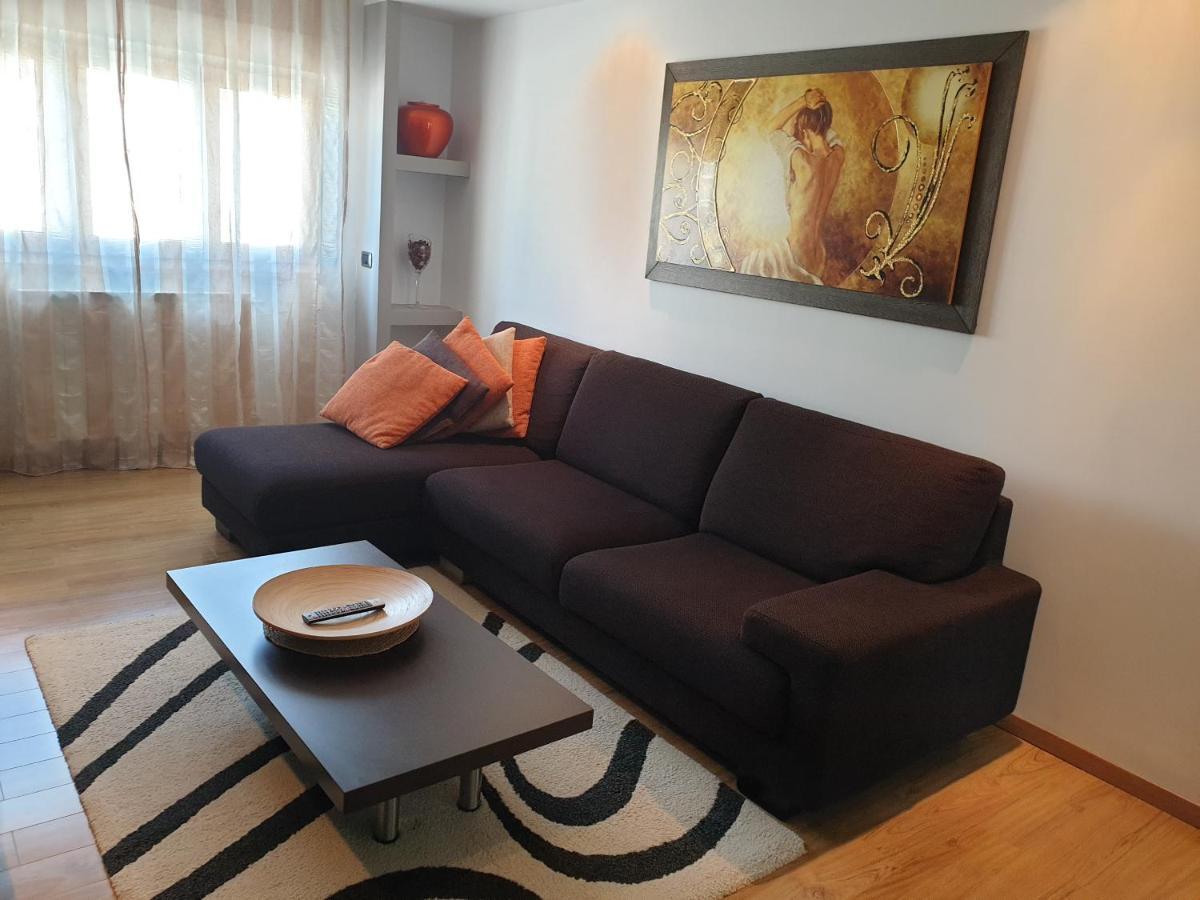 Modern Apartament Făgăraş Eksteriør billede